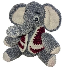 Barney the elephant, friendly and soft